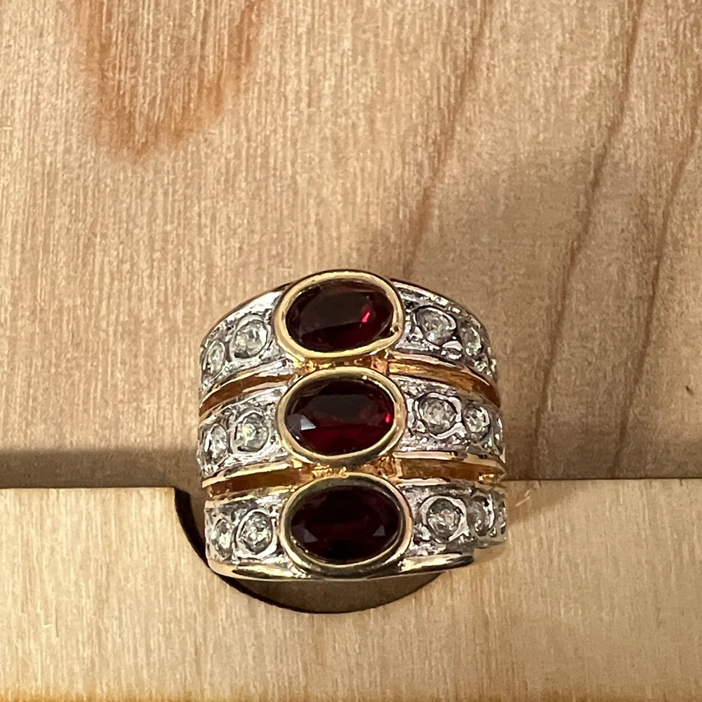Art Deco Style Red Stone Wide Band Cocktail Ring Gold Tone size 5